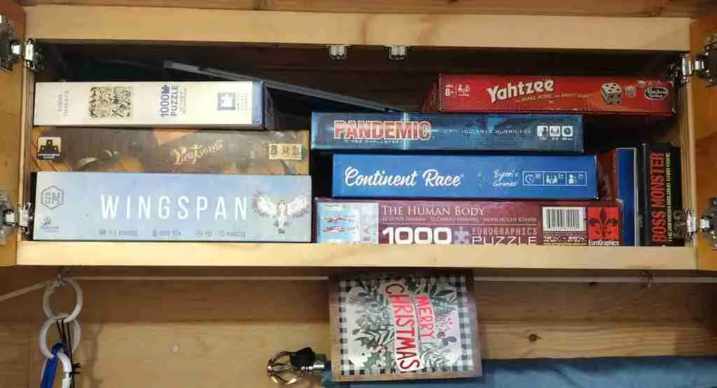 Game storage cabinet