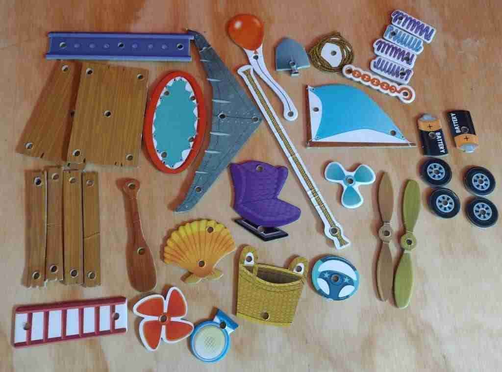 Engineering Ants building pieces