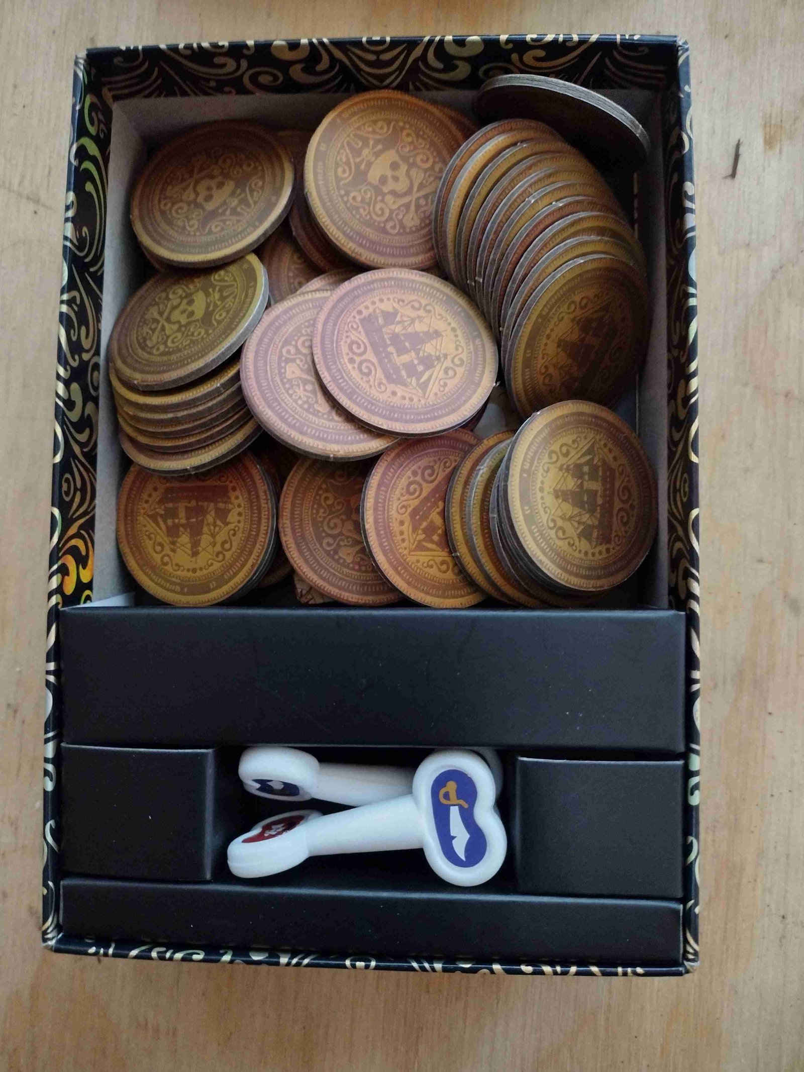 Bluffaneer - inside box