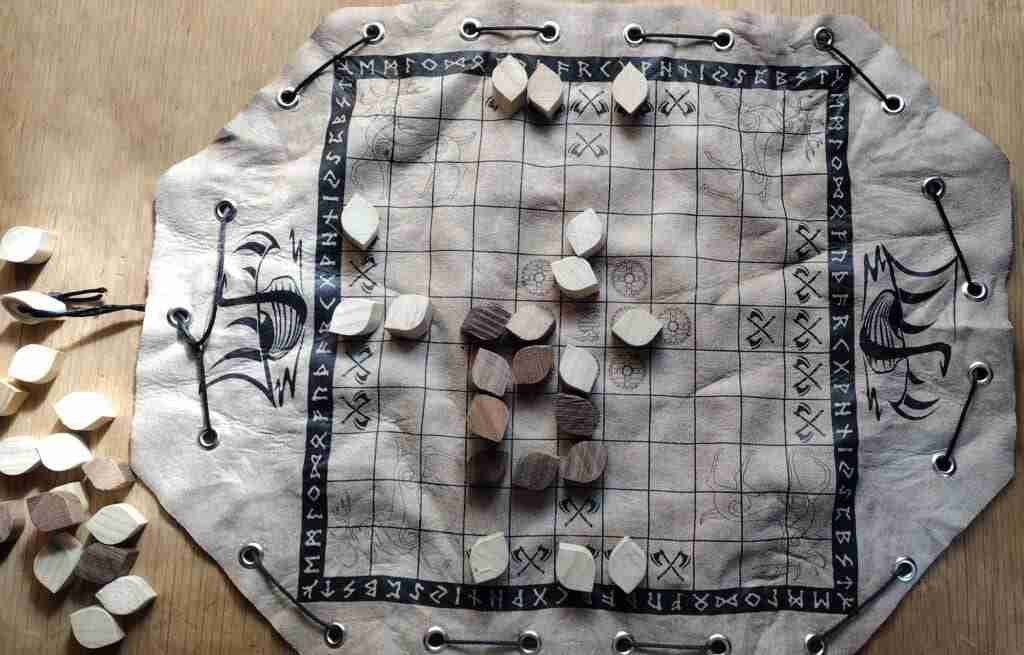 Hnefatafl