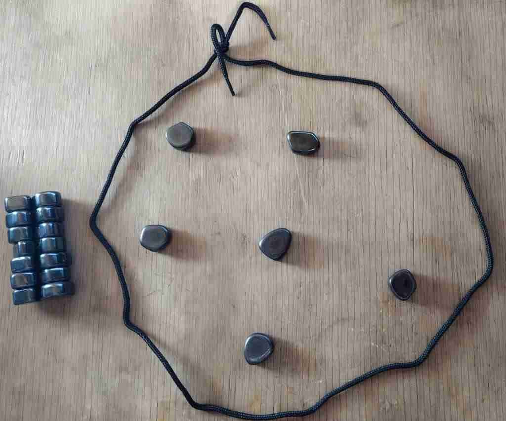 Magnetic Chess using the string