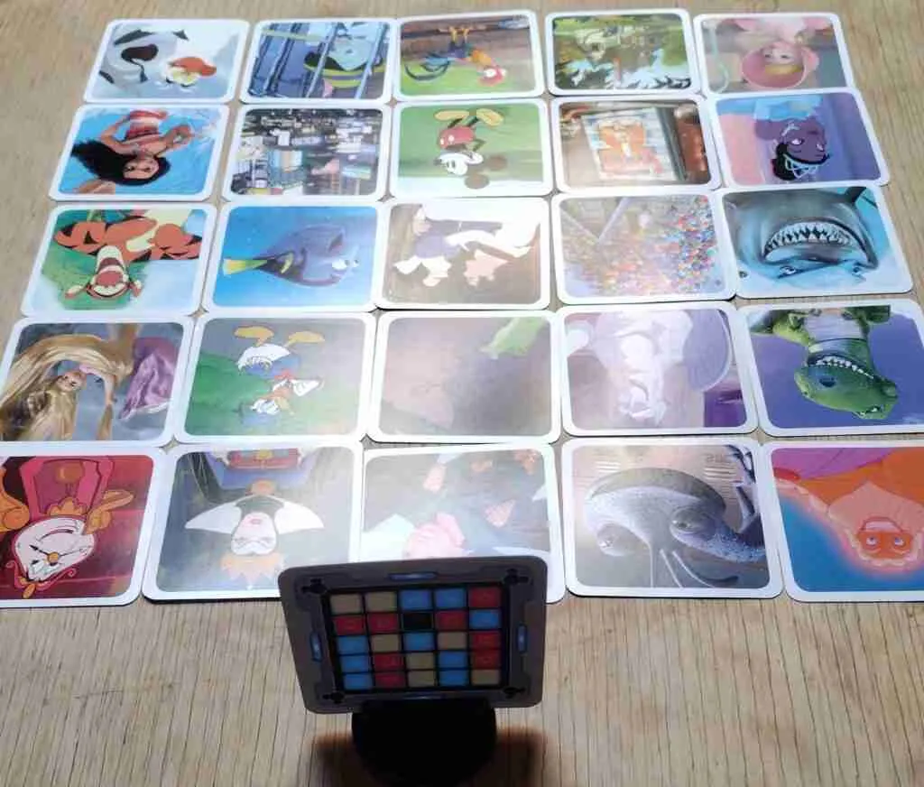 Clue masters' view of Codenames setup